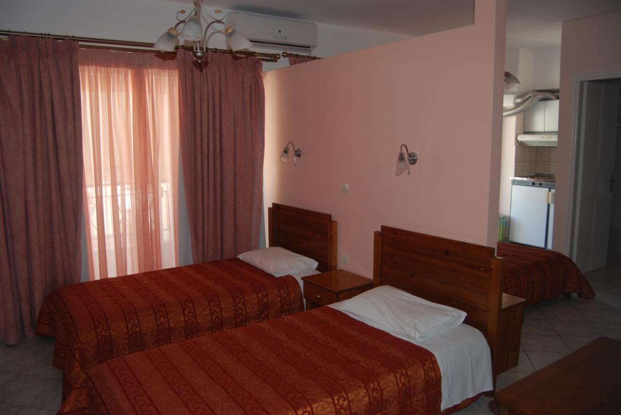 Chrisi Akti Hotel Nafpaktos Exterior photo
